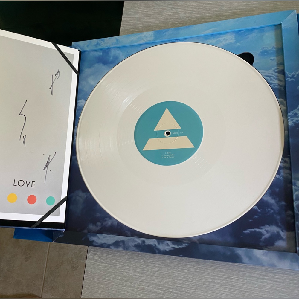 Thirty Seconds to Mars AUTOGRAPHED boxset PROVEHITO IN ALTUM engraved ring chain - Picture 3 of 14